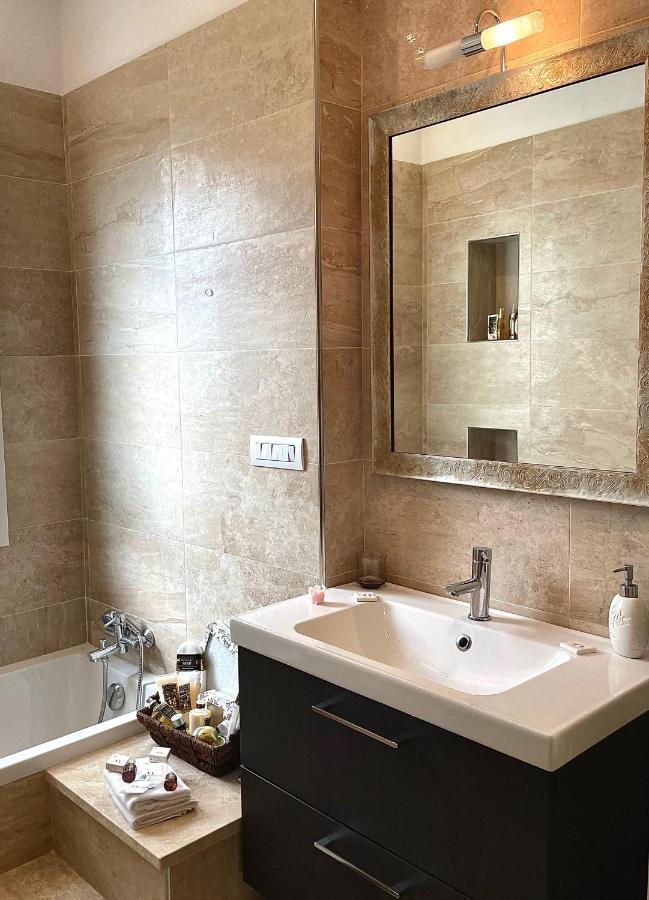 Al Poggio - Luxury Rooms Capoterra Extérieur photo